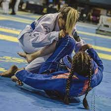 Beautiful Jiu Jitsu Hairstyles In 2021 Jiu Jitsu Girls Jiu Jitsu Women Jiu Jitsu
