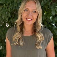 1100+ "Esplin" profiles