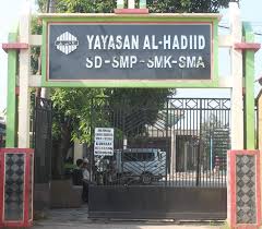 Untuk anda atau keluarga anda yang akan melanjutkan sekolah ke jenjang sd sma. Tentang Kami Yayasan Al Hadiid Cileungsi