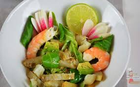 Salade De Mache Au Fletan Fume Recette Salade De Mache Plat Principal Et Salade