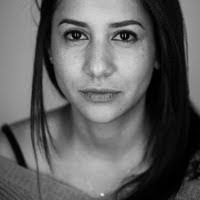 Paola Nina's Instagram, Twitter & Facebook