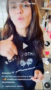 The inspector is stirring at Mila with that look of this girl is sturbon😅❣️