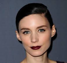 How To Lighten Your Eyebrows Into The Gloss Light Eyebrows Light Brows Light Eyebrows Dark Hair