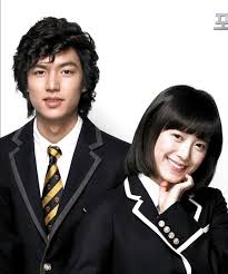 In all the chaos of school, gorya can't help but find herself falling for thyme because of his generosity to her and her family, and his change of be the first to create a discussion for f4 thailand: 39 Boys Over Flowers Wallpaper Download On Wallpapersafari