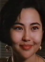 Isabelle Chow Wang (周弘)