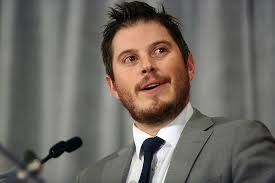 Shoes, socks, and Trump-style politics: Travers Debates a hoot and a half