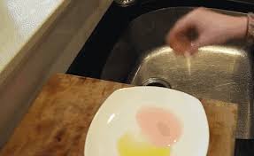 This Dollar Store Hack For Cleaning Your Makeup Sponges Will Change Your Life Makeup Sponge Makeup Yourself Dollar Store Hacks