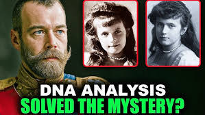 Corinne Luna's Instagram, Twitter & Facebook