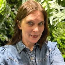 Jeg er utrolig glad for at kunne dele, at jeg om en uge starter som  Enterprise Account Manager hos Pointsharp. Efter to inspirerende år hos  Deecido, ser jeg nu frem til at