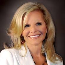 Michelle Fraser's Instagram, Twitter & Facebook