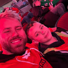 What are some reliable roofing companies in Iroquois County?