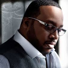 Marvin Sapp's Instagram, Twitter & Facebook