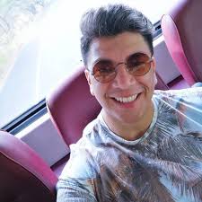 Escuchas a Danilo Santos el...