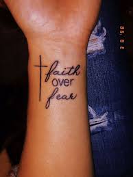 Glaube Uber Angst Glaube Uber Angst Angst Beautifultattoos Countrytattooformen Gargoylet In 2020 Wrist Tattoos Words Meaningful Tattoo Quotes Tattoos
