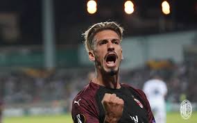 The team's positive moment, ibra, his. Castillejo In Europe No Match Is Easy But We Won Three Important Points I Feel In A Family In This Dressing Room Rossoneri Blog Ac Milan News