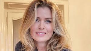 S červenou zažiarite! Takto ju nosí Hospodárová aj Czoborová