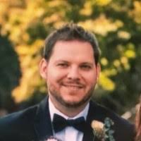 70+ perfiles de «Komorous»