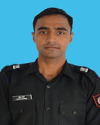 Major Ketan Sharma, the young officer who martyred fighting terrorists  today in Operation Badura in Anantnag, J&K today... 😢😢#Heartbreaking #RIP  #Brave #Officer #JaiHind