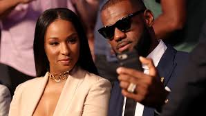 LeBron James oğluyla ilgili iddialara tepki gösterdi: Yanlış kişiye  bulaştınız