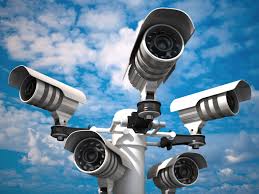 Accueil De Nos Jours Les Cameras De Surveillance Et Systemes De Videosurveillance Sont Devenus Un Element Cle De Camera Surveillance Video Surveillance Camera