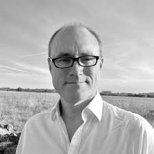 UK and Norway to operate together to counter Russian undersea threat  through major new defence agreement