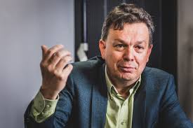 Stefaan Van Hecke (Groen): “Liever meer dossiervreters dan nog meer  'Instagram-politici'”