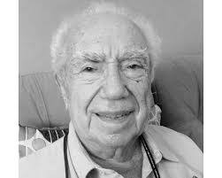 Steven Ettinger's Instagram, Twitter & Facebook