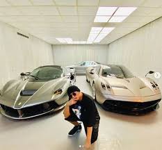 The site owner hides the web page description. å'¨æ°å€«é ‚ç´šè»Šåº«æ›å…‰ 3è¼›å„„ç´šè¶…è·' æž—å¿—ç©Žä¹Ÿè·ª å¤ªç‹‚ å¨›æ¨‚æ˜Ÿèž