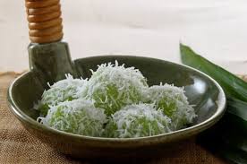 Ubi kayu berasal dari induk yang cukup tua ( 1 tahun ). Bosan Dengan Olahan Singkong Rebus Dan Singkong Goreng Coba Olah Singkong Dengan 3 Resep Ini Semua Halaman Bobo