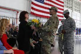 Everything You Need To Know About Joining The Guard And Reserve |  Military.com