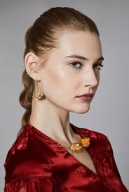 Projects and Collaborations: The Versatility in Jewellery Design