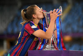 She made her 2 million dollar fortune with fc barcelona, national team of the netherlands & european championship. Lieke Martens Winks At Cl Trophy Glad We Finally Meet Foreign Football Netherlands News Live