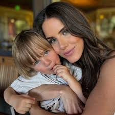 HANNAH E.F. WARDEN (@hef.warden) • Instagram photos and videos