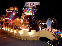 You need a trailer that you can attach pvc pipes using a drill and large screws or bolts. Wow What Cool Ideas On This Candyland Float Christmas Parade Floats Homecoming Floats Christmas Float Ideas