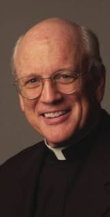 SPRING 2015 WELCOME FR. NEITZKE 4 VISUAL ARTS 26 ALUMNI SPOTLIGHT 34