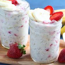 Almond Butter Strawberry Banana Overnight Oats With Chia Rezept Overnight Oats Rezept Rezepte Fruhstuck Essen