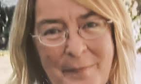 Obituary of Amy Michele “Mik” Arnett