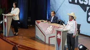 Para las elecciones 2019 en argentina, los debates presidenciales se realizarán los domingos 13 y 20 de octubre, justo antes de votar en los comicios generales. Debate Presidencial Reacciones Propuestas Y Frases De Keiko Fujimori Vs Pedro Castillo As Peru