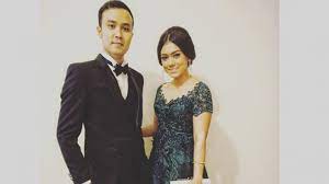 Berbakat sejak usia belia, thalita latief kini dikenal sebagai bintang sinetron. Sues For Divorce From Husband Thalita Latief Demands Custody Of Children Netral News