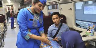 Sehingga antusiasme masyarakat dalam menjadikan kereta api sebagai alat transportasi utama bisa stabil bahkan lebih meningkat lagi. Anak Usaha Kai Buka Lowongan Jadi Pramugari Untuk Lulusan Sma Merdeka Com