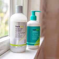 5 hair youtubers share their curly hair care routine. Everything You Ever Wanted To Know About Curly Hair Care For Kids