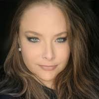 Brandie Davis's Instagram, Twitter & Facebook