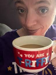 Again, I ask you to suspend the reality of this probably being cocoa and  see it as at least a mocha... and sparkle, you guys!