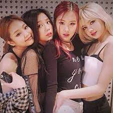 صور عضوات بلاك بينك Blackpink Blackpink Debut Blackpink Funny
