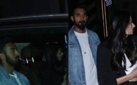 Kl rahul and athiya shetty have never accepted their relationship in public but their love cannot indian cricketers girlfriends, kl rahul girlfriend, rishob pant girlfriend,kl rahul and athiya shetty. Kl Rahul Goes On A Dinner Date With His Rumored Girlfriend And Bollywood Actress Athiya Shetty