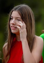 CUTE . #InfantaSofia #infanta #Sofia #infantaSofiaofSpain #royals #royal  #pretty #royalfamily #infantasofiadeborbón