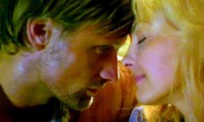 He is nursed back to health by a young woman with whom he falls madly in love. Viggo Mortensen In The Passion Of Darkly Noon Brego Net