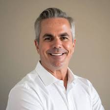 Chris Karas of Compass lists $7.8 million 'smart home' in Town of Paradise  Valley