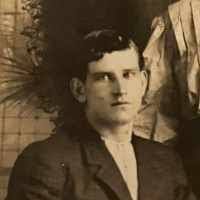 Rebecca Schoonover's Instagram, Twitter & Facebook