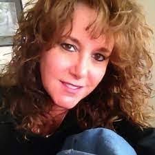 Gayle Frey's Instagram, Twitter & Facebook